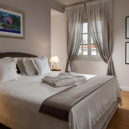 Luxury Zara With A Pool Villa Tar-Vabriga