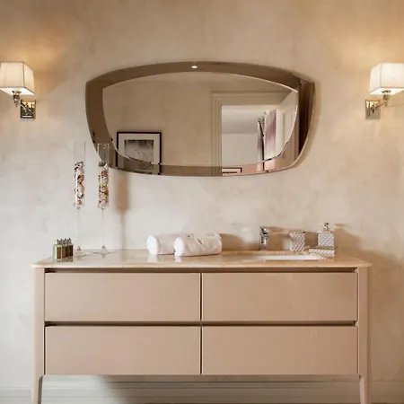 Luxury Zara With A Pool Villa *